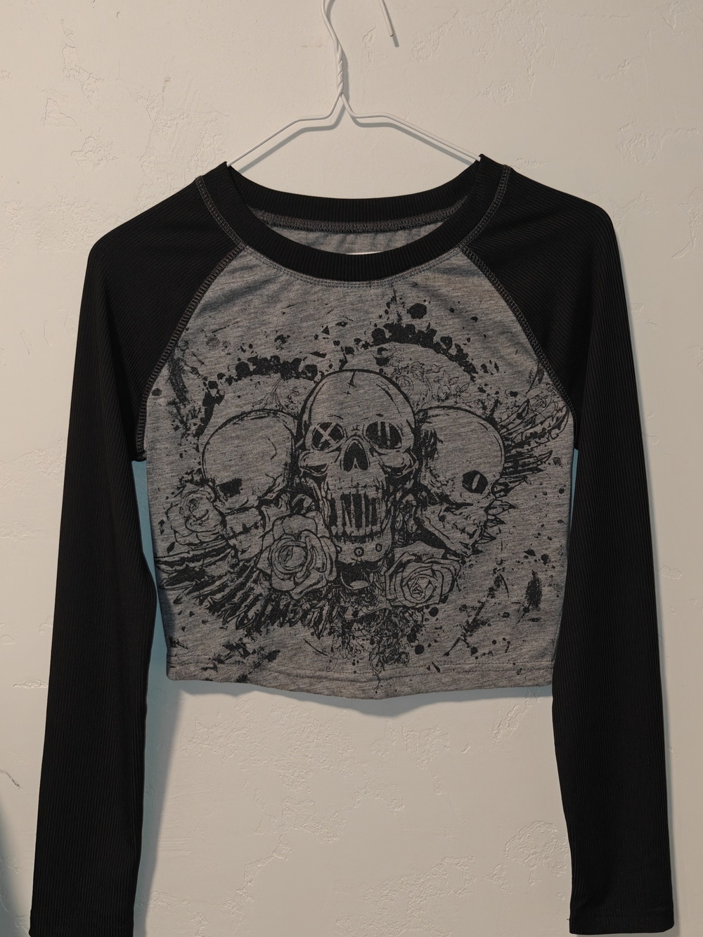 ROMWE Skull Crop Top